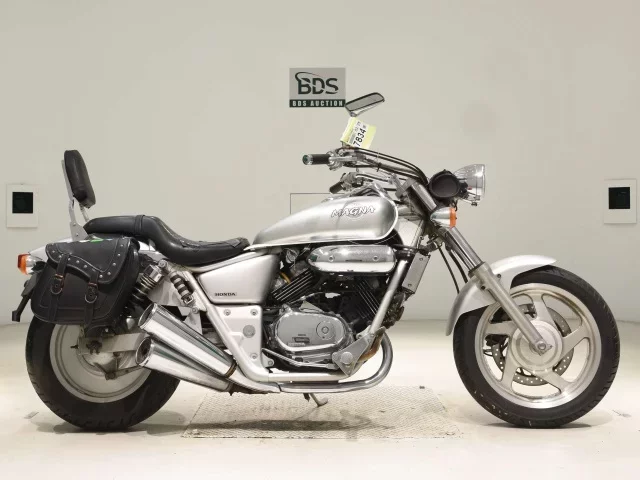 Honda MAGNA 250