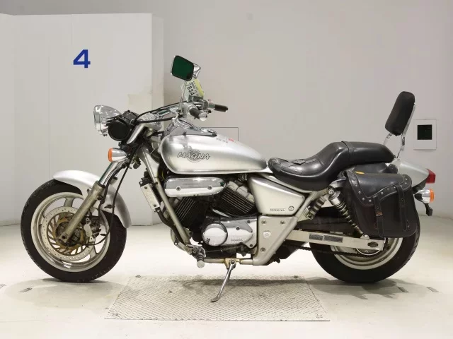 Honda MAGNA 250
