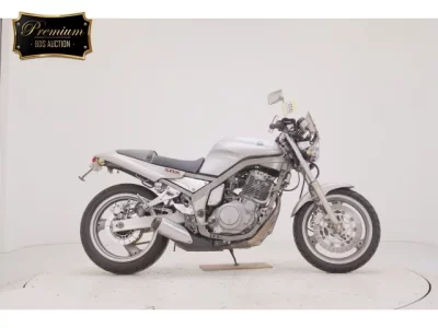 Yamaha SRX600-4