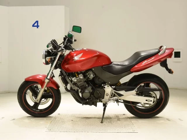 Honda HORNET250
