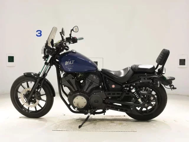 Yamaha BOLT950