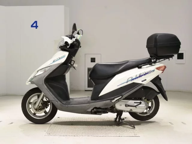 Suzuki ADDRESS V125