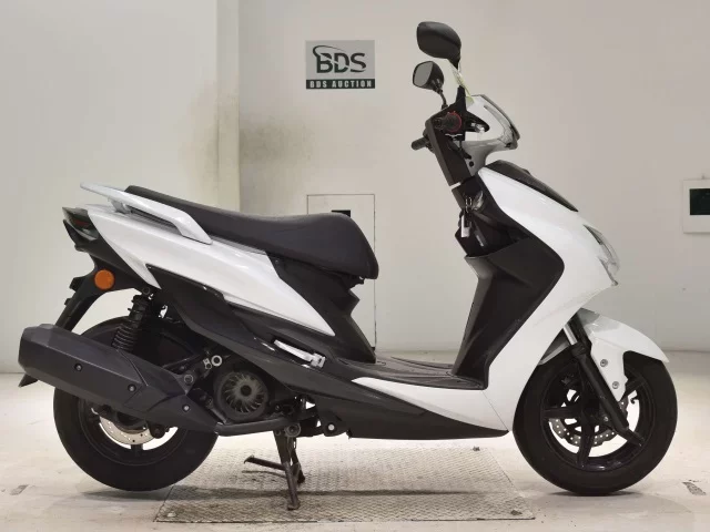 Yamaha CYGNUS 125XSR-3