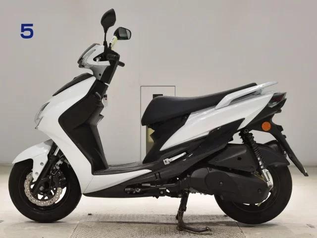 Yamaha CYGNUS 125XSR-3