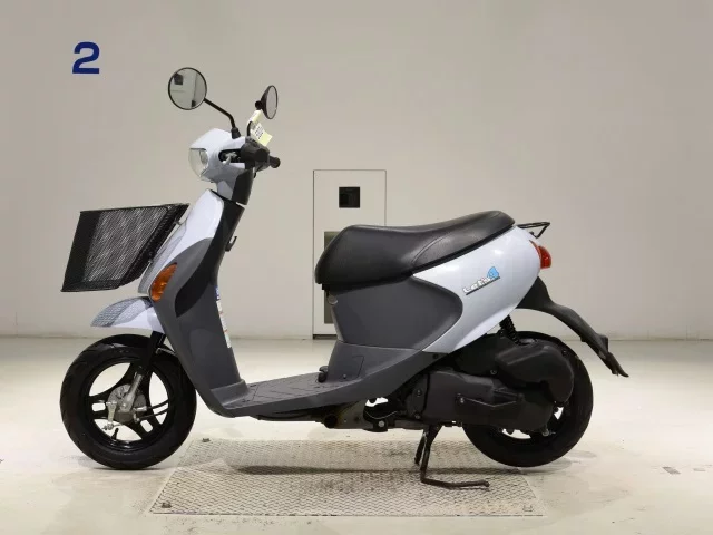 Suzuki LET S4