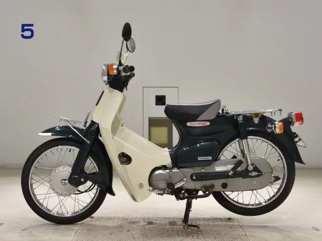 Honda C90