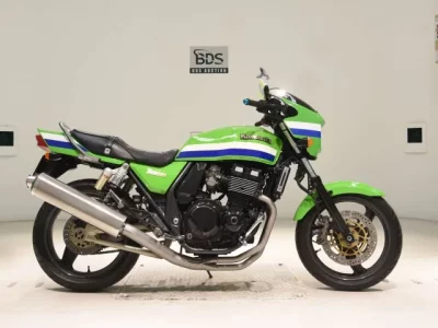 Kawasaki ZRX400