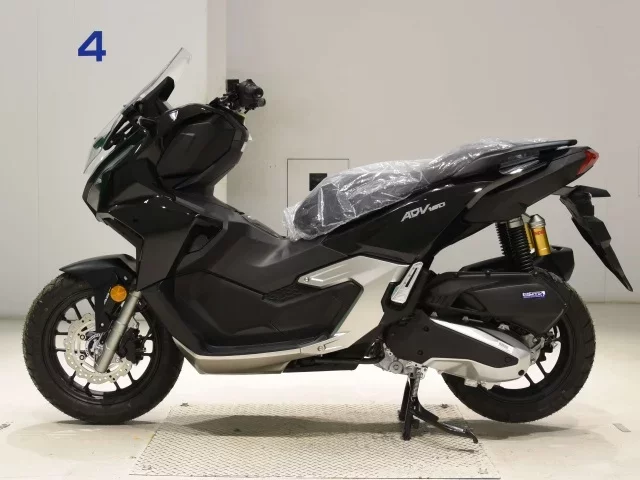 Honda ADV160