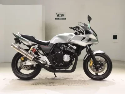 Honda CB400SFV-3 BOLDOR