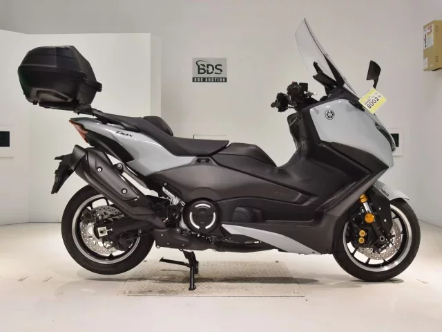 Yamaha T-MAX560T