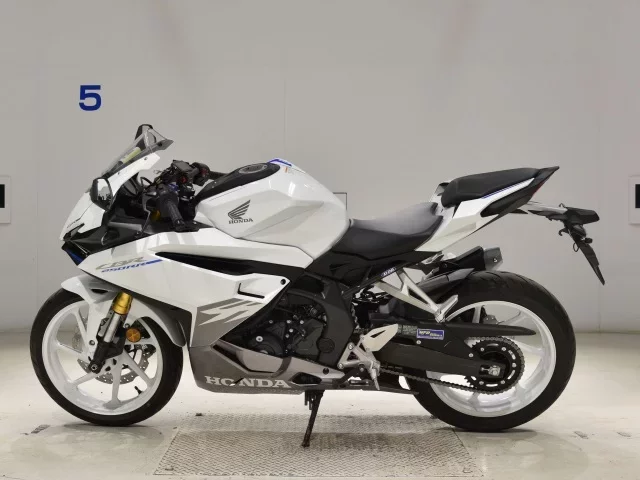 Honda CBR250RR-2A