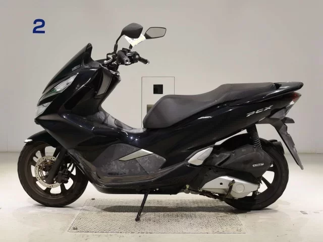 Honda PCX125-3