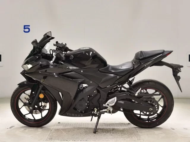 Yamaha YZF-R25