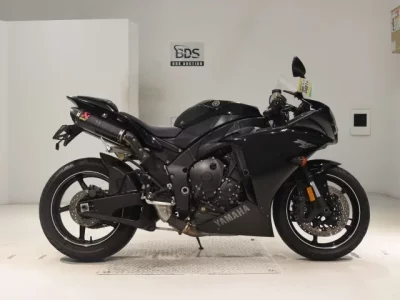 Yamaha YZF-R1