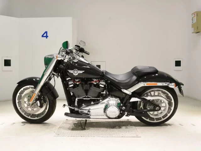Harley-Davidson HARLEY FLFBS1870