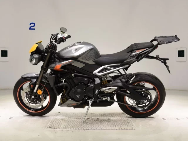 Triumph TRIUMPH STREET TRIPLE RS