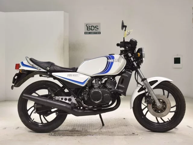 Yamaha RZ350