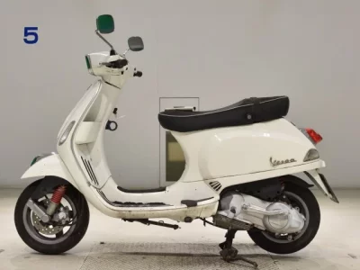 Vespa VESPA S125