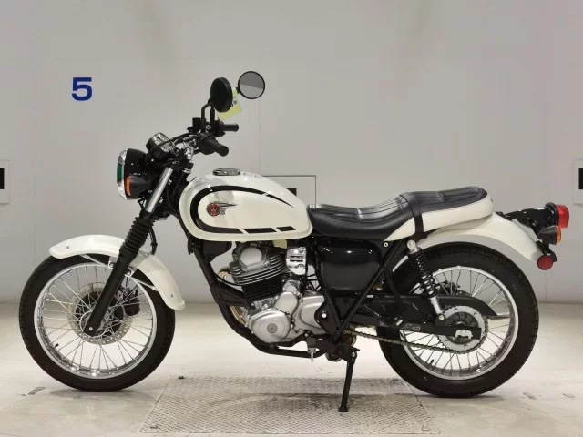 Kawasaki W230