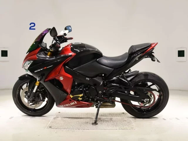 Suzuki GSX-S1000F
