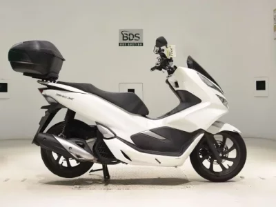 Honda PCX125-3