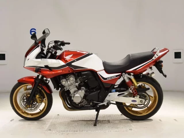 Honda CB400SFV-4 BOLDORABS