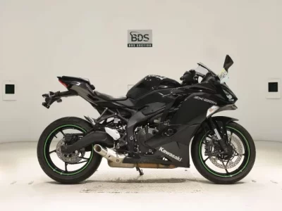Kawasaki ZX-25R