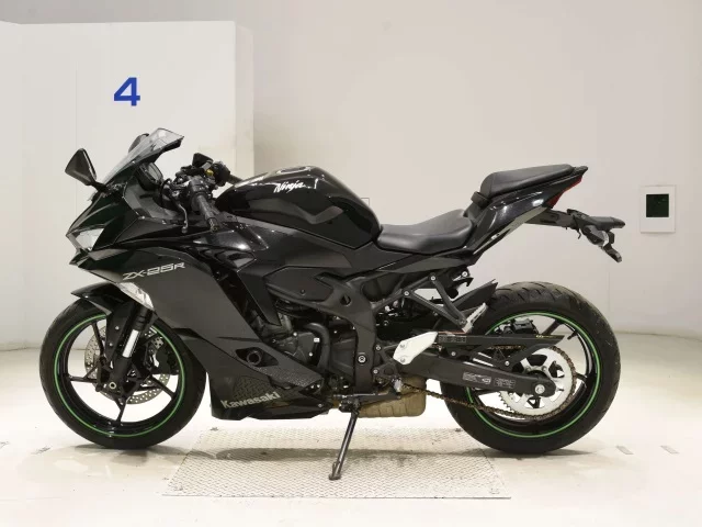 Kawasaki ZX-25R