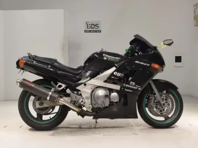 Kawasaki ZZR400-2