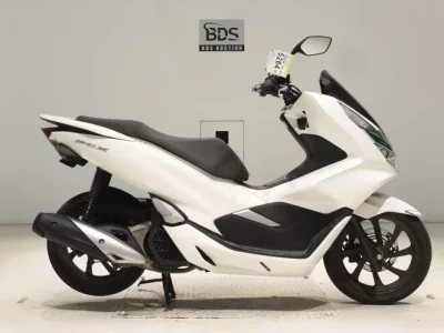 Honda PCX125-3