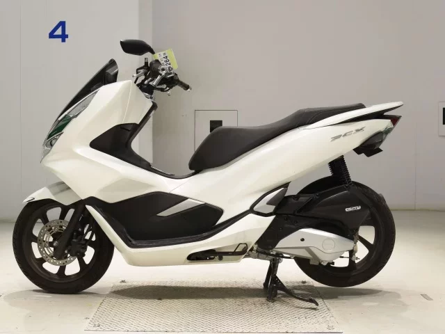 Honda PCX125-3