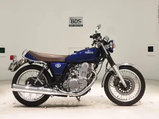 Yamaha SR400-5