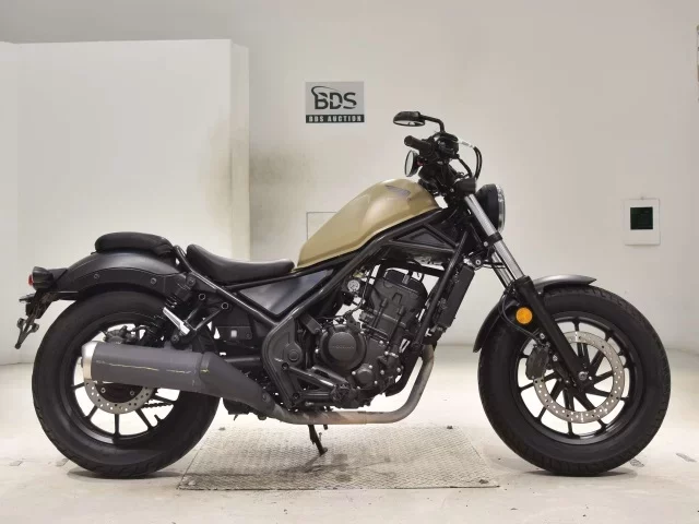 Honda REBEL