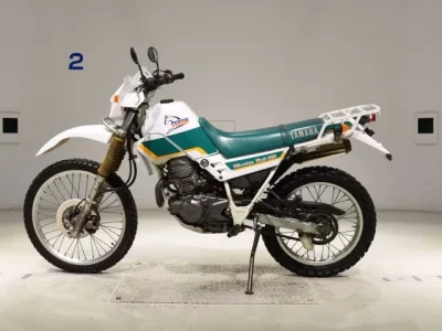 Yamaha SEROW 225-2