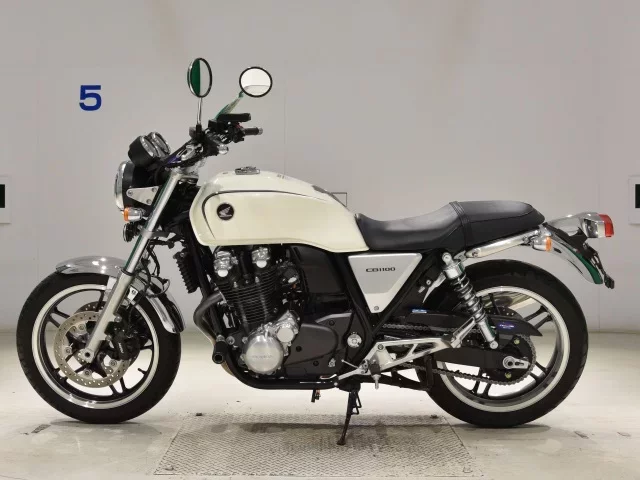 Honda CB1100A