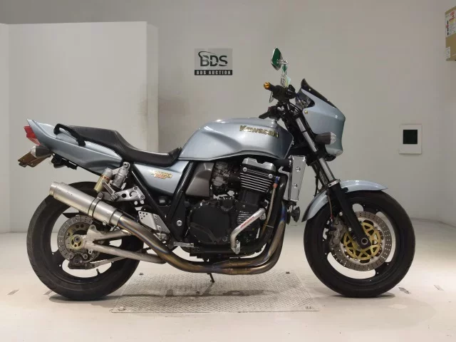 Kawasaki ZRX1100