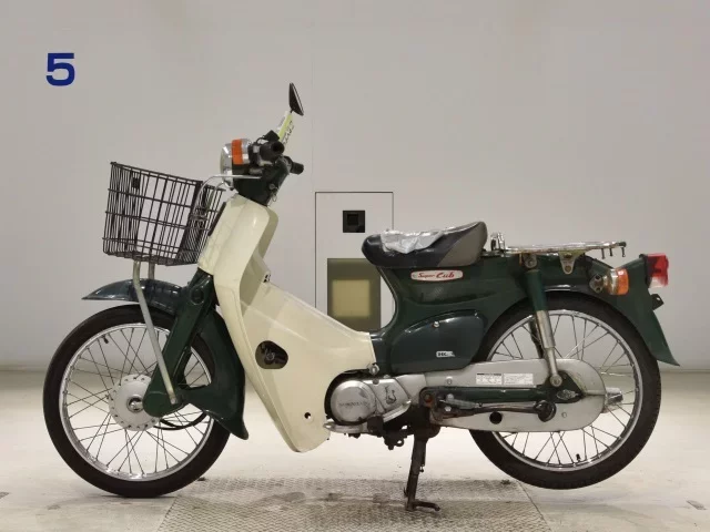Honda C50