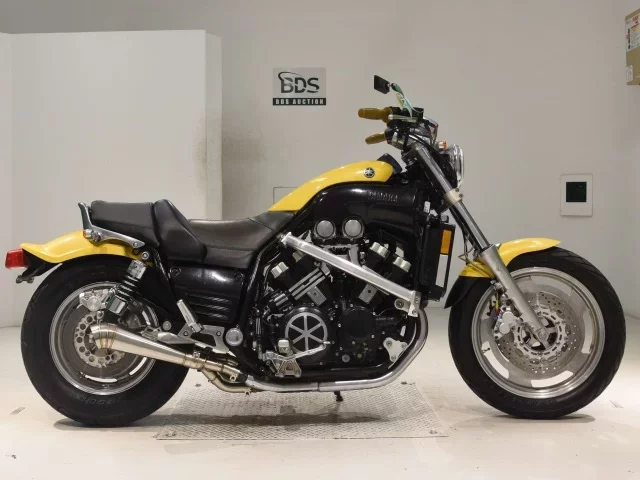 Yamaha V-MAX
