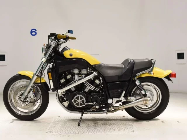 Yamaha V-MAX