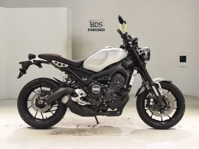 Yamaha XSR900