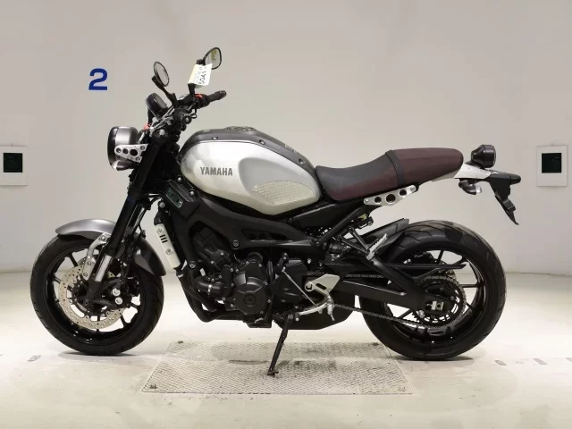 Yamaha XSR900
