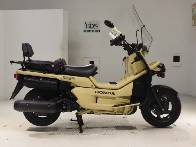 Honda PS250