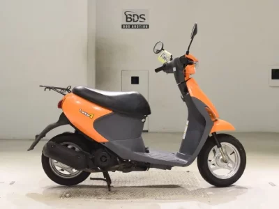Suzuki LET S4