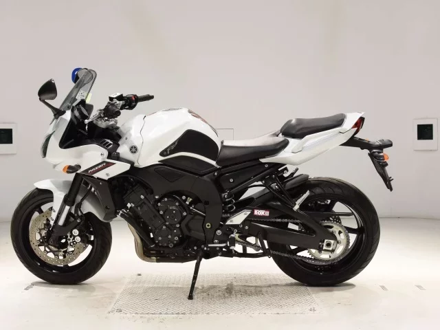 Yamaha FZ-1 FEATHER