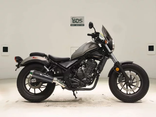 Honda REBEL