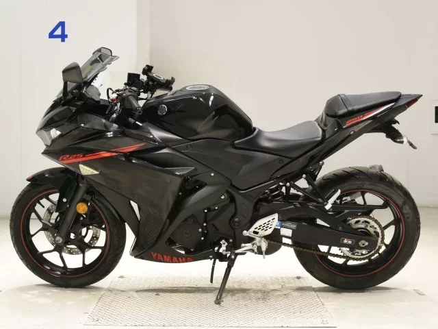 Yamaha YZF-R25