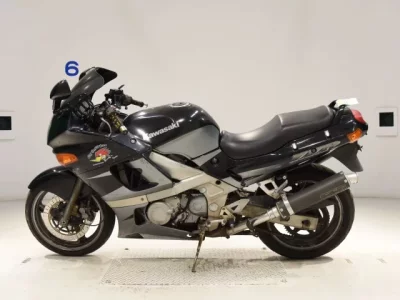Kawasaki ZZR400-2