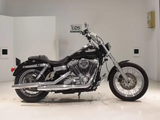 Harley-Davidson HARLEY FXDC1580
