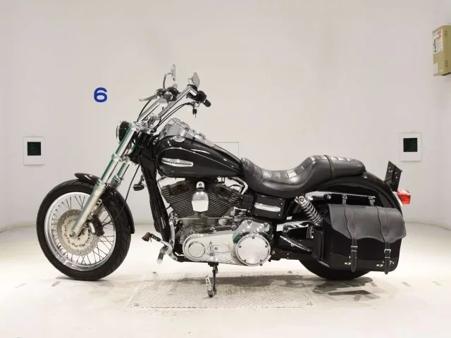 Harley-Davidson HARLEY FXDC1580