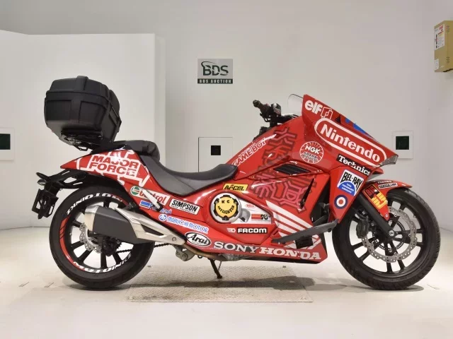 Honda NM4-01